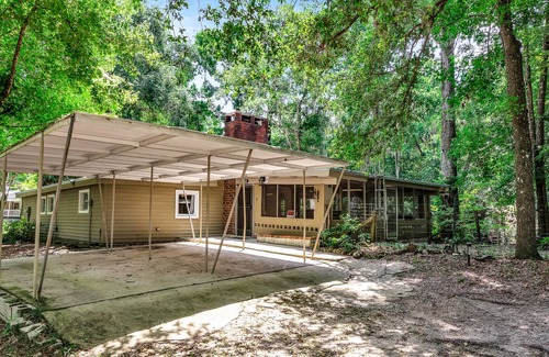 Fort White Maison | River Cabin and Guesthouse! 2 homes, 1 rental!