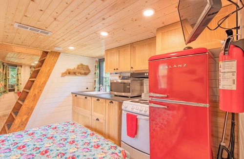Heidelberg Maison | ★☆ River Crossing Tiny Cabin – The Perfect Red River Gorge Getaway Awaits! ☆★