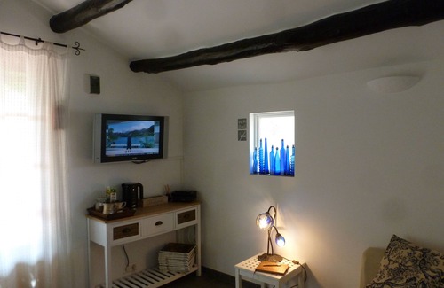 Tivenys Lit Et Petit-Déjeuner | Ebro Holidays Casa Siempre B&B avec piscine privée près de Tortosa.