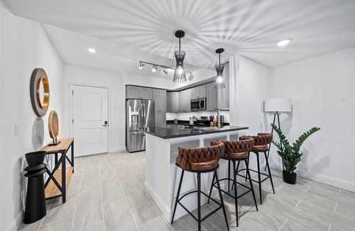 Merritt Island Copropriété | RIVER FLY IN: The Cocoa, River & Runway View
