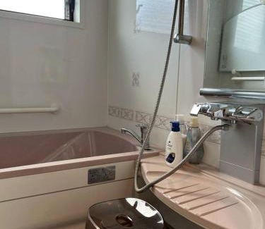 Hachiman-cho Appartement | River front Guest House 風