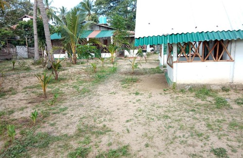 Pottuvil Division 2 Maison | River Garden Arugambay
