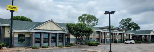 Hudson Hôtel | River Hill Inn & Suites