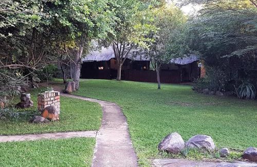 Komatipoort Cabine | River Hill Lodge