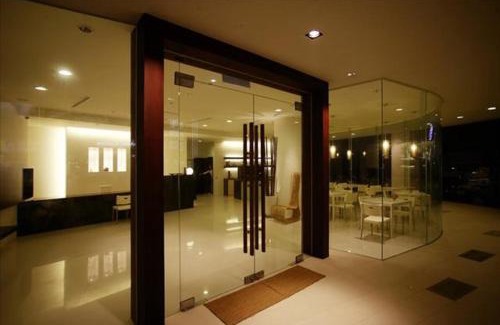 West District Hôtel | River Hotel