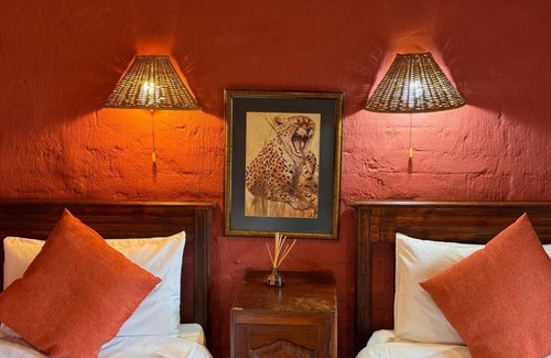 Malelane Cabine | River House Bush and Safari Lodge