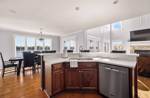Jeffersonville Maison | River House - OmG Views Minutes to Bourbon Trail