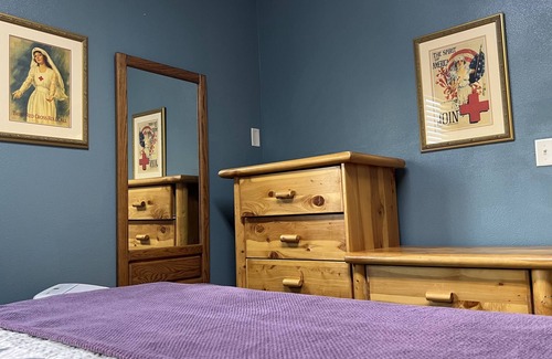 Umatilla Maison | RIVER LODGE- This property has shared living space and perfect for business stay