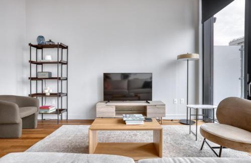 Near North Side Appartement | River N 3BR w Gym Rooftop nr L Park CHI-323