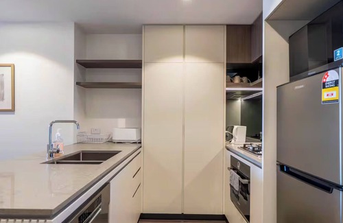 Brisbane Appartement | River Nights & City Lights - Luxe Stay + Carpark
