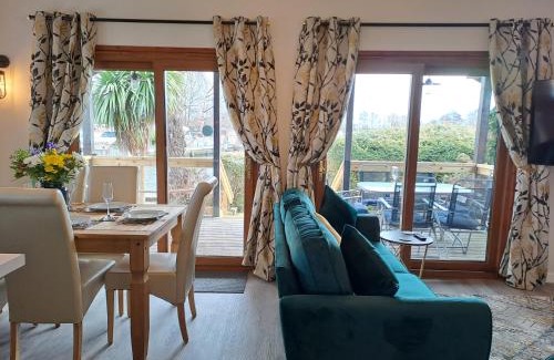 Brundall Maison | River Retreat - Norfolk Broads