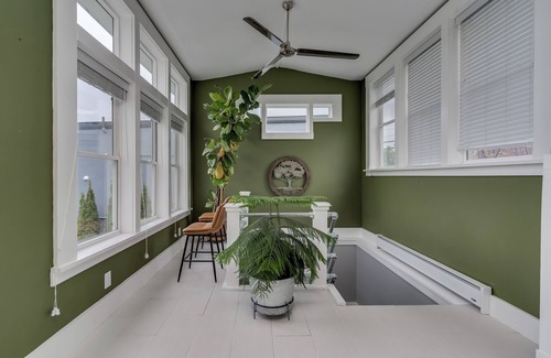 Watertown Maison | River's Getaway- an urban oasis!