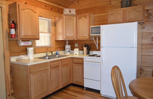 Damascus Cabine | River Trail Cabin # 1 Log Cabin sur le Creeper Trail et Laurel Creek