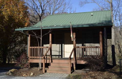 Damascus Cabine | River Trail Cabin # 1 Log Cabin sur le Creeper Trail et Laurel Creek