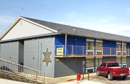 Fort Smith Hôtel | River Valley Inn and Suites By Belvilla