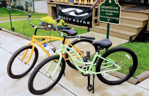 Franklin Maison | River Valley Retreat, paddlers & peddlers paradise on the Allegheny river