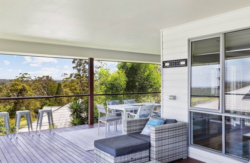 Maclean Maison | River View Beach Hub - Access to the Clarence Valley
