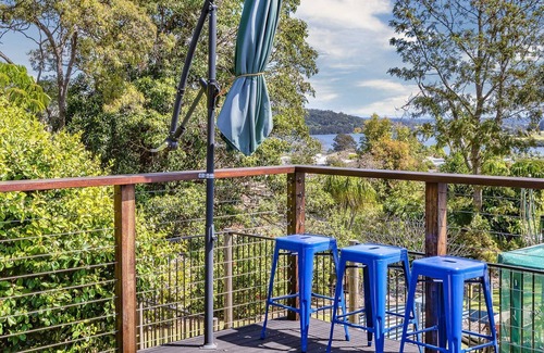 Maclean Cottage | River View Cottage - 56 Wharf St, Maclean