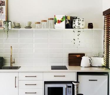 Tauriko Maison | River View Escape close to Mount Maunganui & shops
