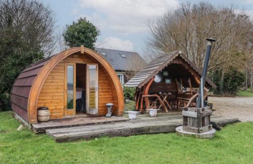 Muff Maison | River View Pod