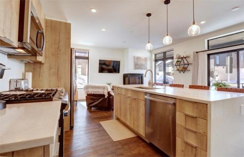 Willow Grove Appartement | River West 515 condo