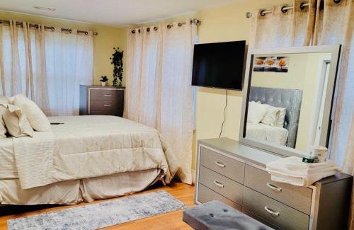 East Riverdale Maison | Riverdale Retreat Spacious 4BR DC Access