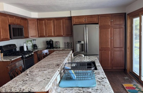 Dixon Maison | Riverfront 2 bedroom, 2 bathroom house with all the amenities
