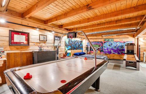 Newtonville Maison | Riverfront A-Frame Cabin in Troy with Pool and Dock!
