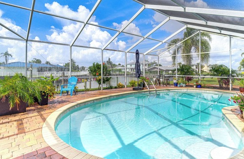 Harbor East Appartement | Riverfront Apt w/Boat Dock in Melbourne Beach!