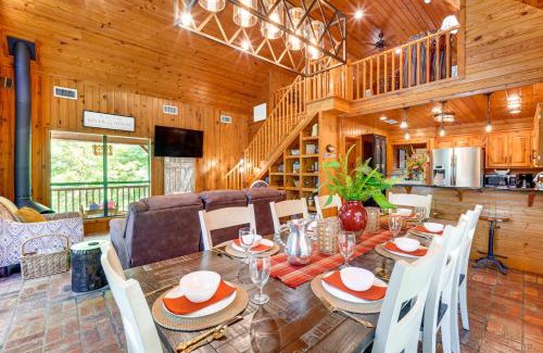 Seminary Maison | Riverfront Cabin with Outdoor Oasis in Seminary!