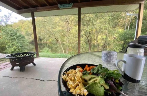 Jodie Maison | Riverfront Cottage on the Crystal Clear Gauley River