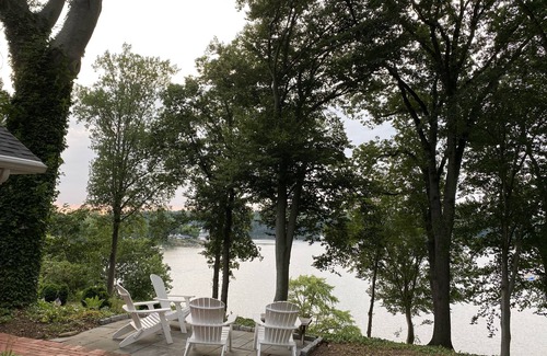 Galena Maison | Riverfront Country House on Sassafras River. Kayak and Paddleboard. So peaceful.