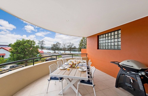 North Haven Appartement | Retraite pour couples en bord de rivière