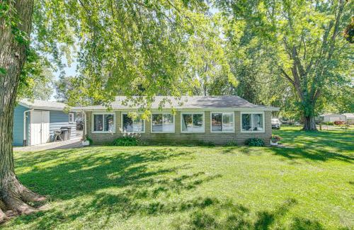 Dixon Maison | Riverfront Dixon, Illinois, Vacation Rental!