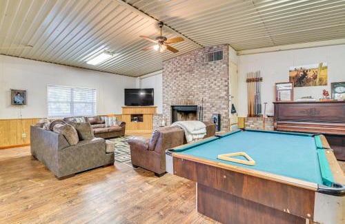 Columbus Maison | Riverfront Fishing Home in Columbus with Grill