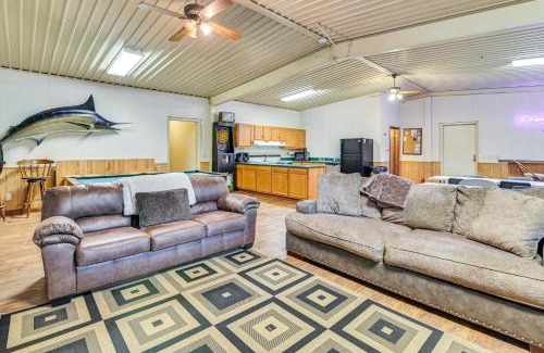 Columbus Maison | Riverfront Fishing Home in Columbus with Grill