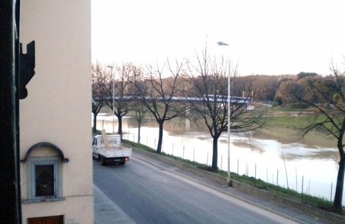 Isolotto Appartement | Riverfront Florence Appartment Excellent rapport qualité / prix Parking facile en dehors de la zone ZTL