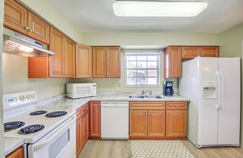 Astor Copropriété | Riverfront Florida Vacation Rental w/Pool Access!