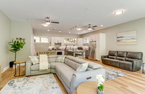 Hayesville Maison | Riverfront Hayesville Retreat Fishing and Kayaking!
