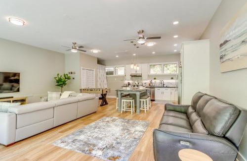 Hayesville Maison | Riverfront Hayesville Retreat Fishing and Kayaking!