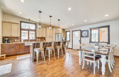 Wabasha Maison | Riverfront Home with Yard Games in Wabasha!