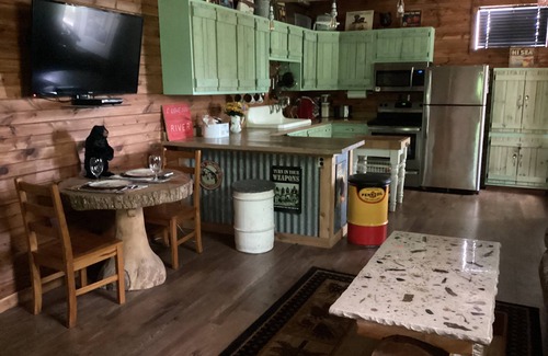 Grass Creek Maison | Riverfront house on the Tippecanoe River- Boo - Boo’s den - lower level