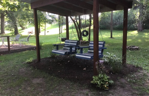 Grass Creek Maison | Riverfront house on the Tippecanoe River- Yogi’s Den - upper level