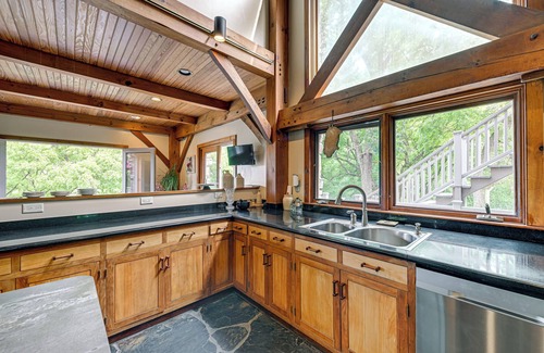 Athens Maison | Riverfront Hudson Valley Gem w/Beach Access!