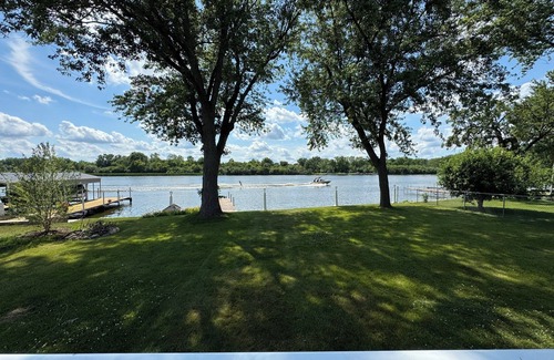 McHenry Maison | Riverfront Oasis with Fun + Relaxation for All, McHenry