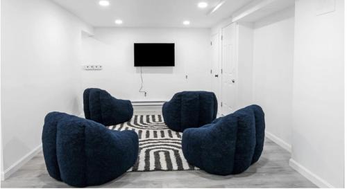 Wareham Center Maison | Riverfront Retreat in Wareham