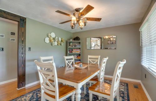 Shenandoah Maison | Riverfront Shenandoah Getaway with Kayaks and Tubes!