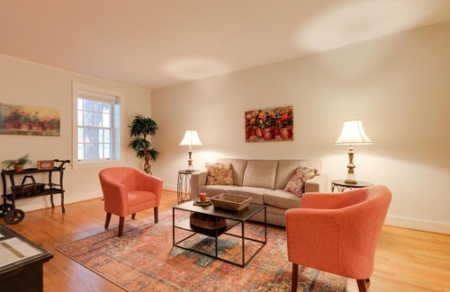 Augusta Appartement | Riverfront Studio with Private Patio and Garden!