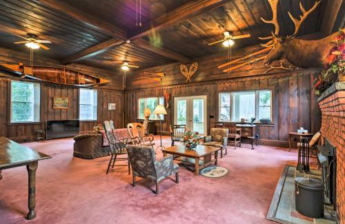 Wilcox Maison | Riverfront Wilcox Home on the East Branch!