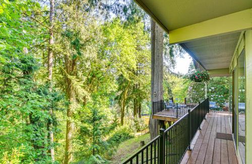 Woodland Maison | Riverfront Woodland Cabin Wooded and Forested Views